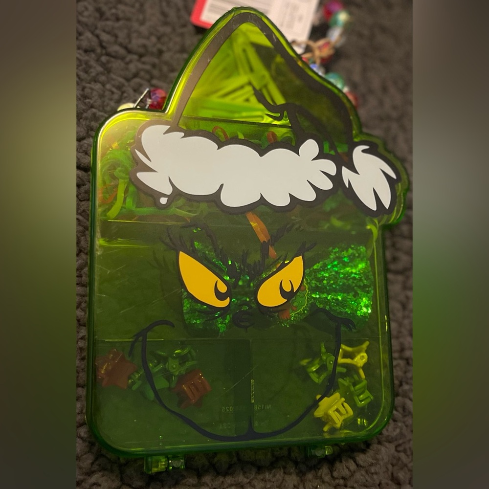 New The GRINCH Dr. Seuss Hair Accessory Case